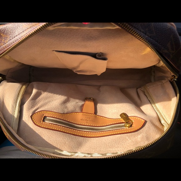 Louis Vuitton Manhattan PM - Picture 3 of 8